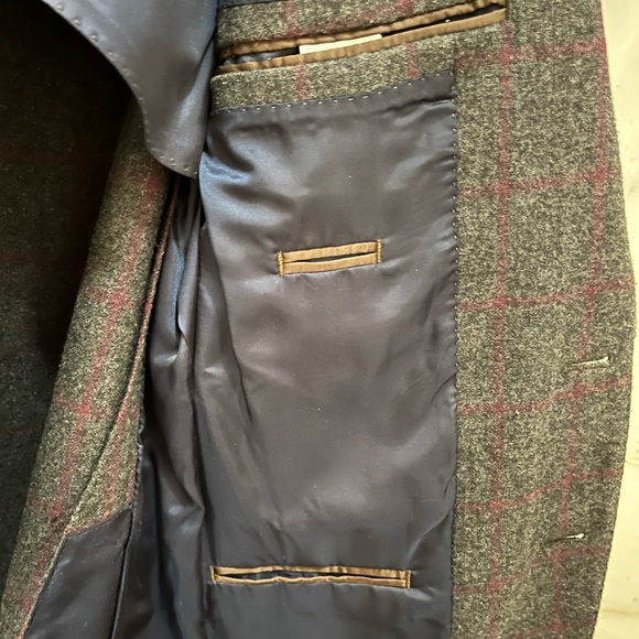 J.Crew charcoal and burgundy windowpane wool suit, size 34 - Picture 8 of 8
